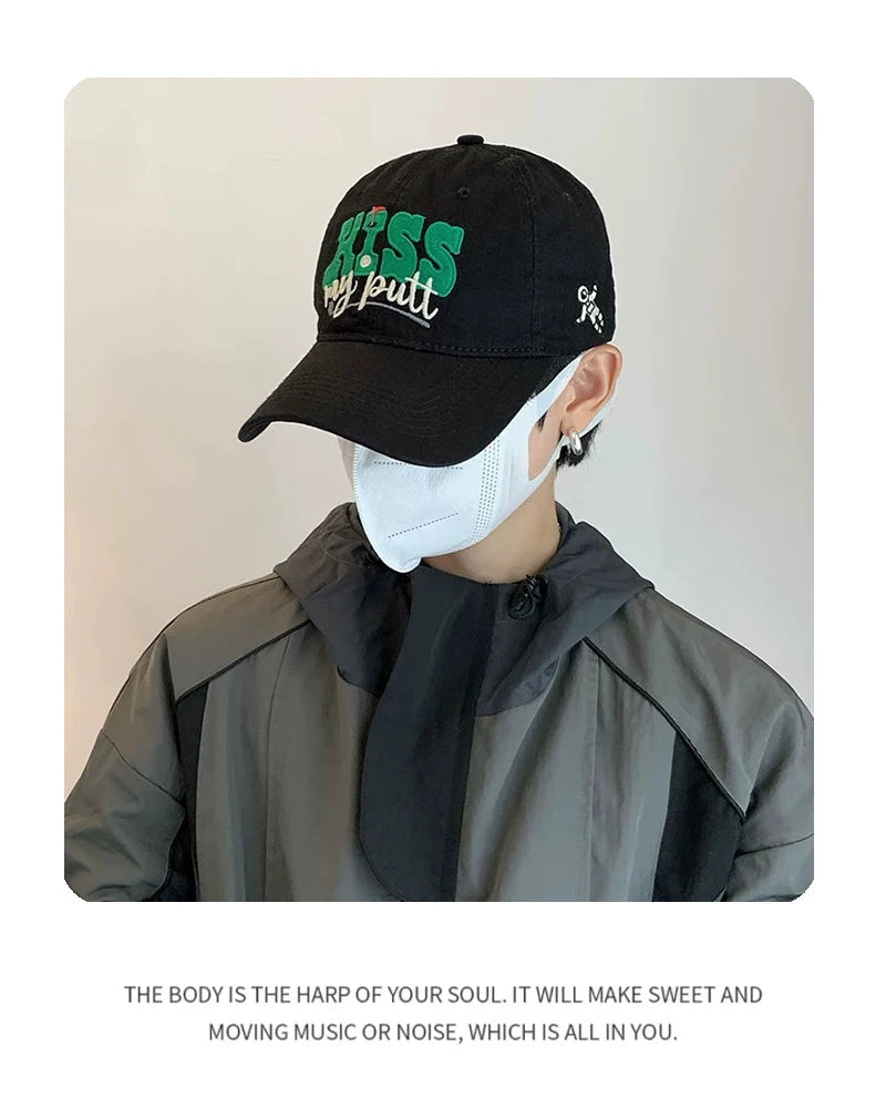 New Unisex Embroidered KISS Letters Baseball Hats Casual Breathable Street Peaked Caps Versatile Personal Fashion Niche Korean