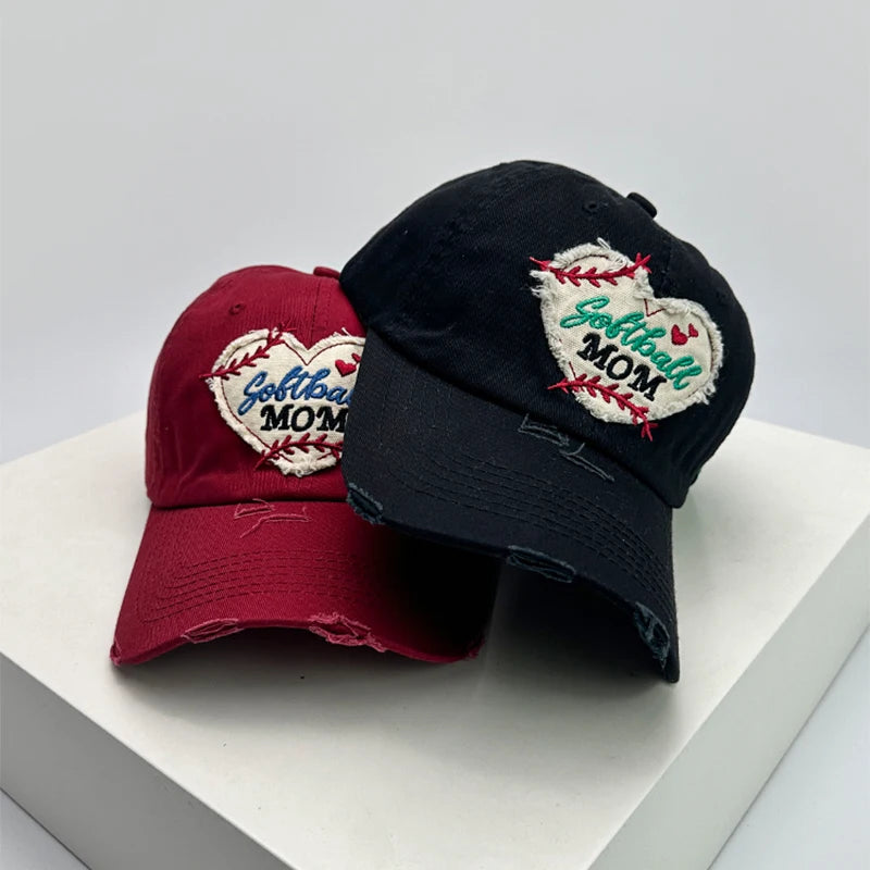 New Unisex Distress Love Embroidery Baseball Hats Breathable Broken Style Sunshade Retro Peaked Caps Versatile Fashion Casual