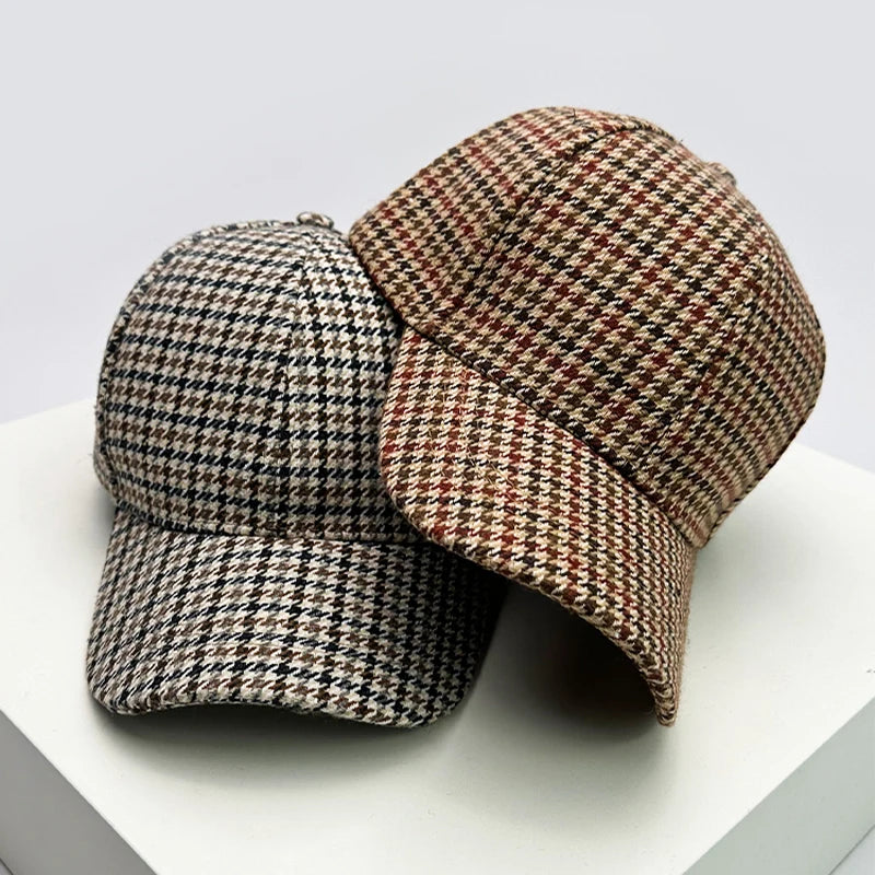 Autumn and Winter New Men Women Warm Woolen Cloth Stripe Check Baseball Caps Versatile Fashion British Style Retro Houndstooth