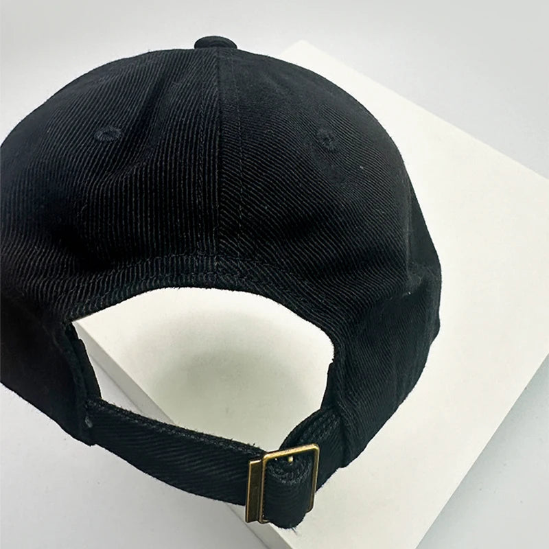 New Unisex Embroidered mad Letters Simple Baseball Hats Breathable Retro Sunshade Casual Peaked Caps Versatile Fashion Korean