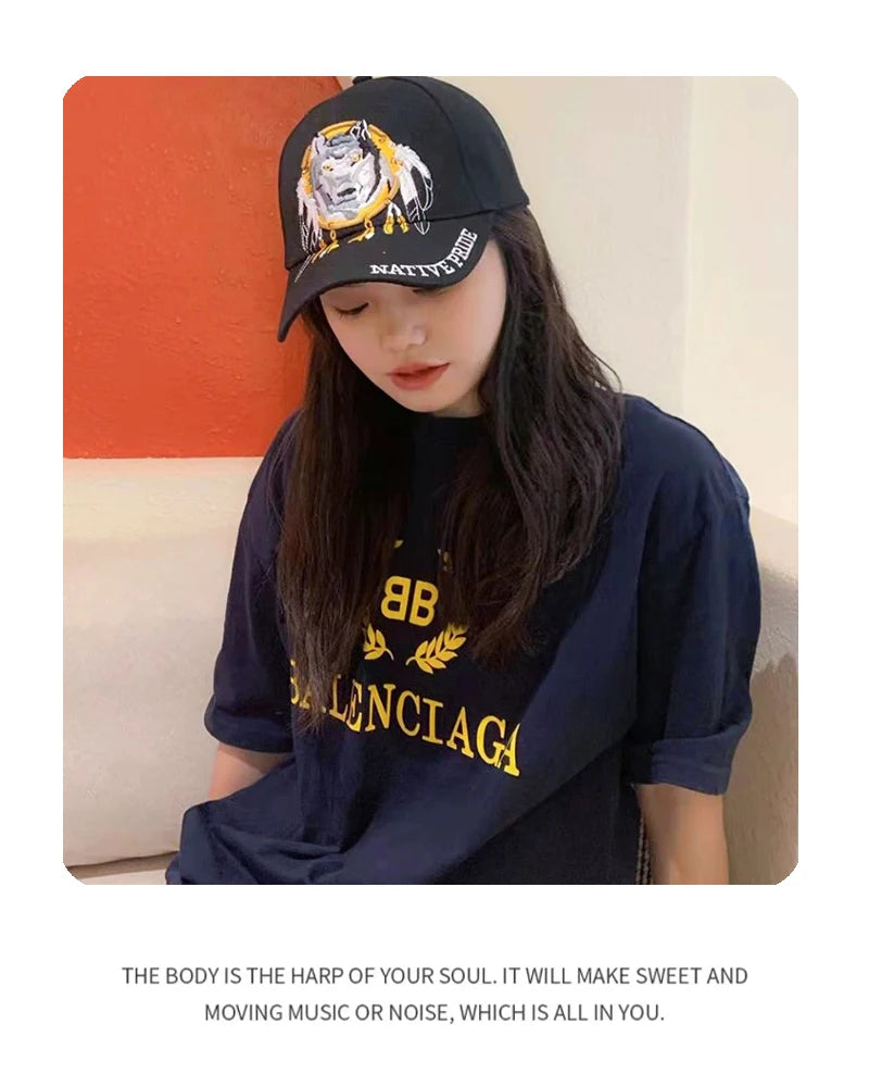 New Unisex Bear Wolf Letter Embroidery Baseball Hats Breathable Hardtop Sunshade Personal Peaked Caps Versatile Fashion Outdoor