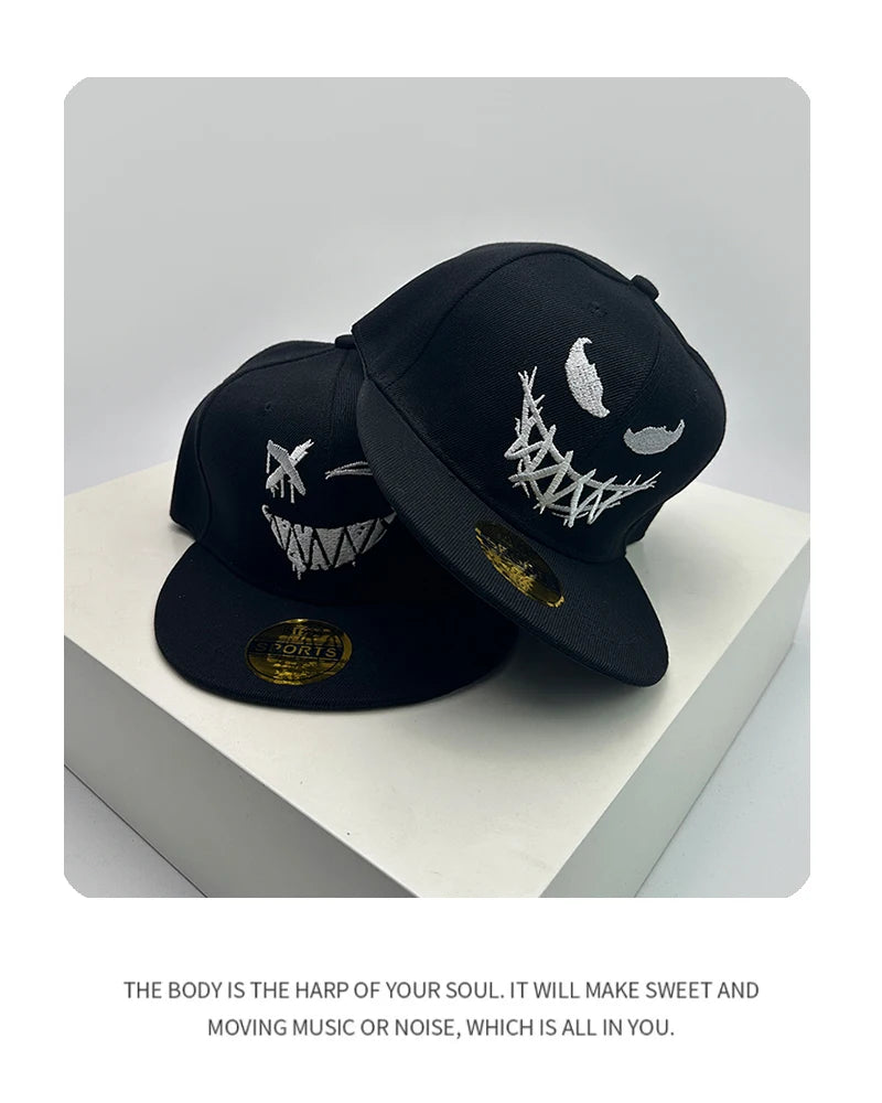 New Unisex Smiling Face Expression Embroidery Baseball Hats Breathable Hip Hop Sunshade Funny Peaked Caps Versatile Fashion ins