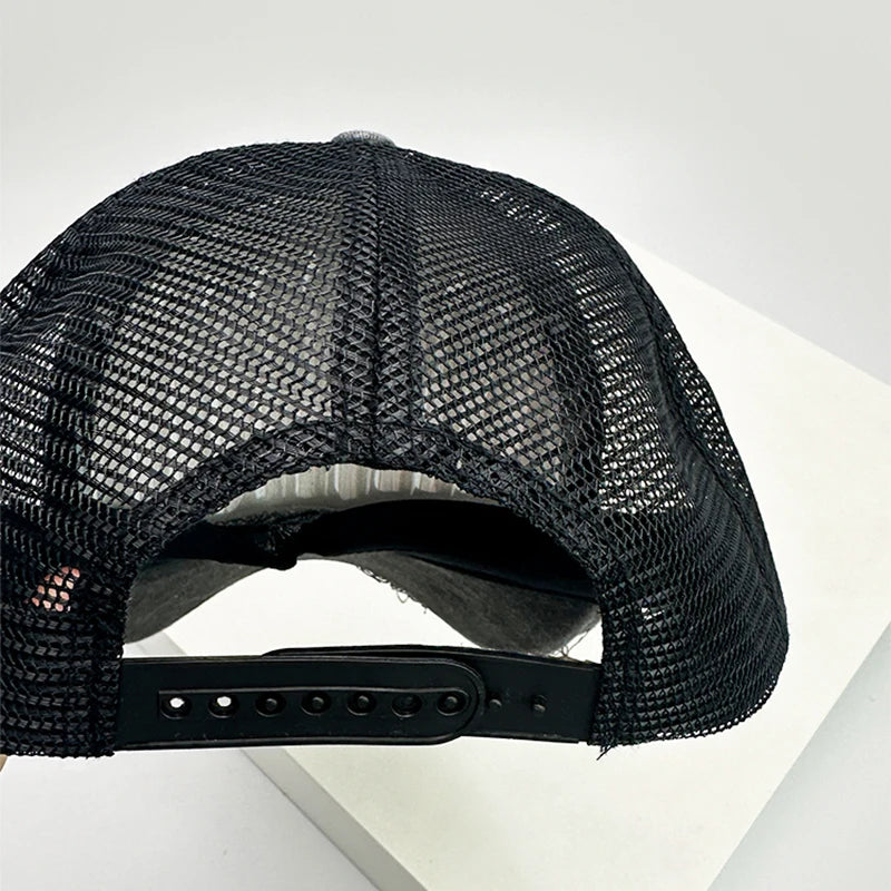 New Unisex Solid Rotten Edged Baseball Hats Mesh Breathable Sunshade Personal Trucker Caps Versatile Casual Fashion Broken Style