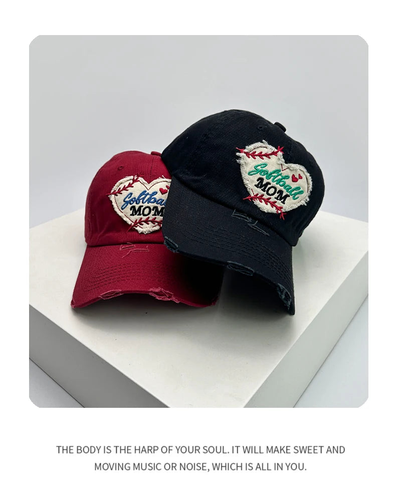 New Unisex Distress Love Embroidery Baseball Hats Breathable Broken Style Sunshade Retro Peaked Caps Versatile Fashion Casual